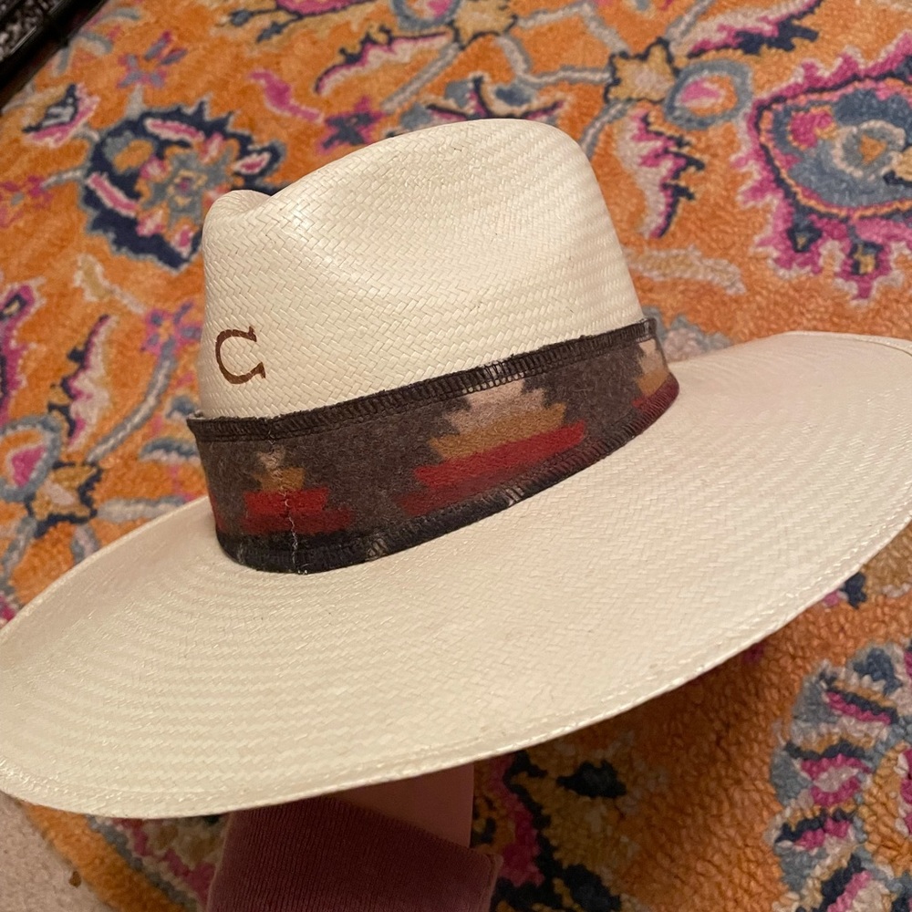 Charlie 1 horse Pendleton straw hat